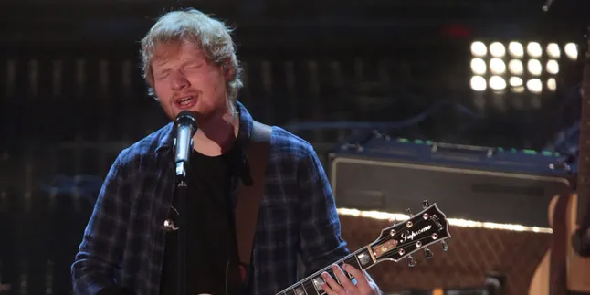 Lagu Dari Ayah, Ed Sheeran Beri Persembahan Buat Anak Macklemore