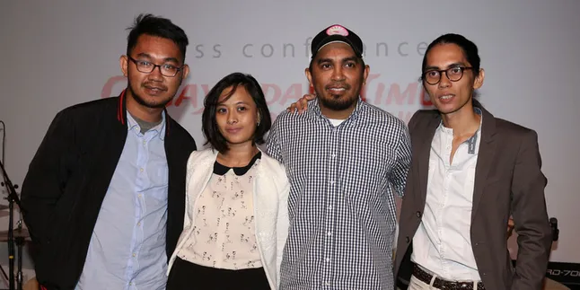 Lagu Glenn Fredly Untuk 'CAHAYA DARI TIMUR' Bikin Nangis Lagu Glenn Fredly Untuk 'CAHAYA DARI TIMUR' Bikin Nangis