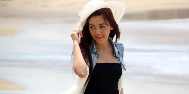 Lagu Kisah Tata Liem Dinyanyikan Bella Shofie