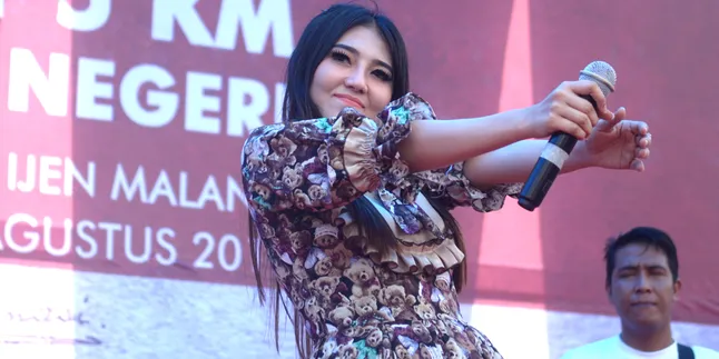 Lagu 'Sayang' Meledak, Begini Komentar Via Vallen