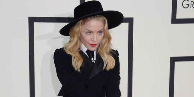 Lagunya Bocor di Internet, Madonna Bikin Remuk iPod