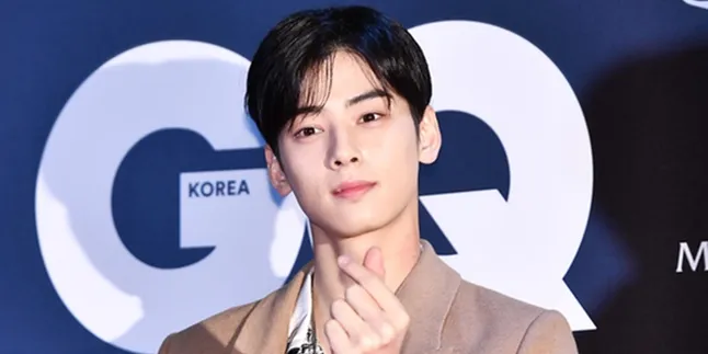 Lakukan Hal Ini, Cha Eun Woo Bikin Fans Teriak Histeris & Klepek-Klepek! Lakukan Hal Ini, Cha Eun Woo Bikin Fans Teriak Histeris & Klepek-Klepek!