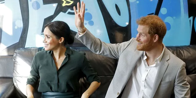 Lakukan Lawatan ke Australia, Meghan Markle dan Pangeran Harry Tak Pakai Jet Pribadi