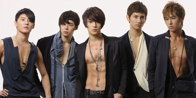 Lama Dinantikan, TVXQ & JYJ Akhirnya Bakal Segera Reunian? Lama Dinantikan, TVXQ & JYJ Akhirnya Bakal Segera Reunian?