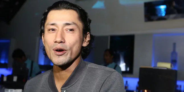 Lama Tak Terlihat, Apa Kabar Revaldo Si 'Rangga' AADC?