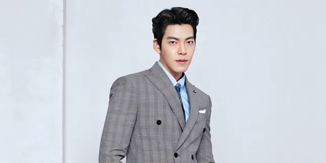 Lama Tak Terlihat, Begini Penampilan Terbaru Kim Woo Bin Pasca Menderita Kanker