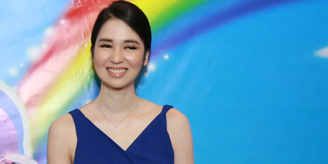 Lama Tak Terlihat, Laura Basuki Dukung Gerakan Pelukan Bayi Lama Tak Terlihat, Laura Basuki Dukung Gerakan Pelukan Bayi