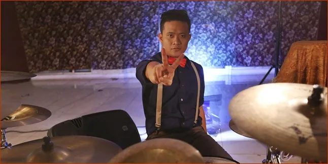 Lamar Kekasih Dengan Romantis, Selamat Randi Repvblik Diterima