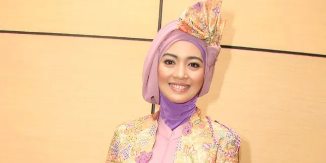 Lamaran, Nuri Maulida Pakai Adat Sunda Lamaran, Nuri Maulida Pakai Adat Sunda