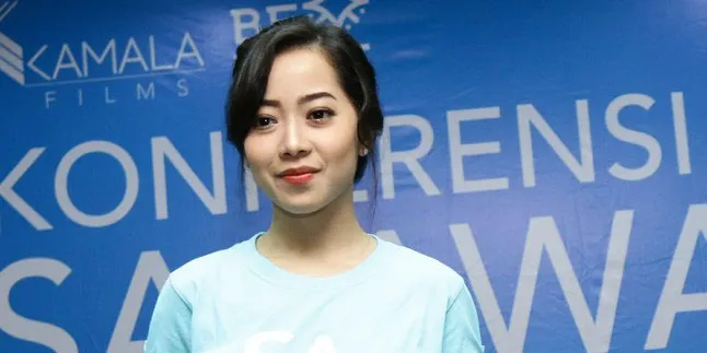 Lamaran Tahun Lalu, Karina Salim Targetkan Nikah Tahun Ini Lamaran Tahun Lalu, Karina Salim Targetkan Nikah Tahun Ini