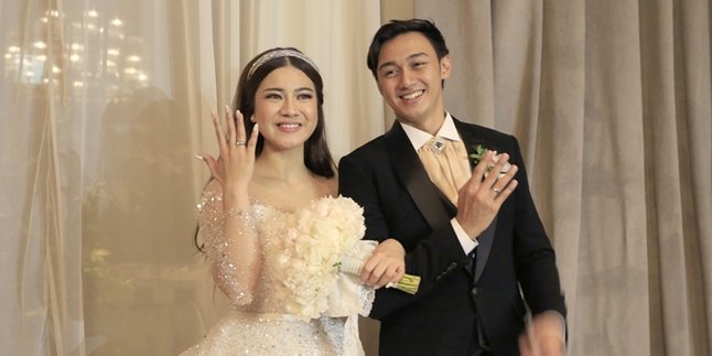 Honeymooning Immediately After Marriage, Felicya Angelista and Caesar Hito Adhere to Health Protocols