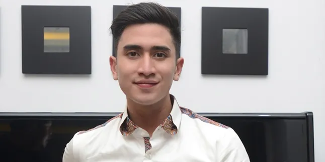 Lanjut Kuliah di Kampus Yang Sama Dengan Cinta Laura, Ini Tanggapan Verrell Bramasta