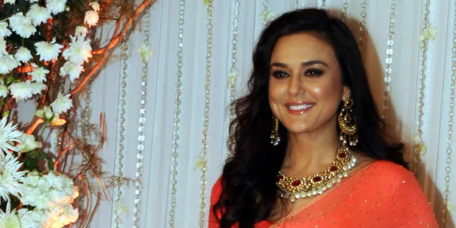 Lanjut Liburan, Preity Zinta Ajak Mertua Main ke Kampung Halaman