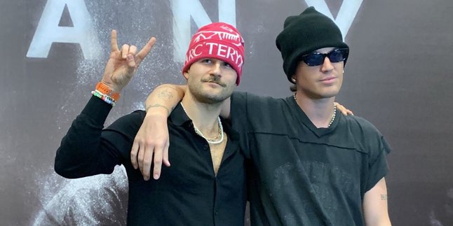 LANY Kibarkan Bendera Merah Putih di Konser 'November To Remember Asia Tour 2022'