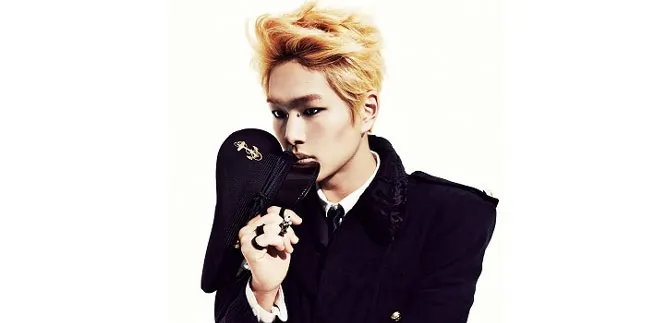 Latihan Dance, Onew SHINee Alami Cedera Leher!