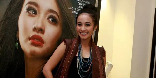 Laudya Chyntia Bella Tak Mau Berhijab Kalau Hanya Karena Film Laudya Chyntia Bella Tak Mau Berhijab Kalau Hanya Karena Film