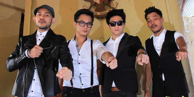 Launching Unik Pakai Adat Jawa, Seventeen Rilis SANG JUARA