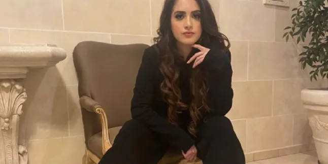 Laura Marino Rilis Single yang Bertajuk BOOMBOX