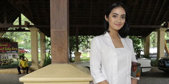 Layaknya Film, Ayudia Bing Slamet Mantap Dinikahi Sahabatnya Layaknya Film, Ayudia Bing Slamet Mantap Dinikahi Sahabatnya