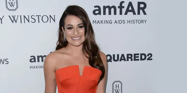 Lea Michele dan Matthew Paetz Dikabarkan Tunangan Lea Michele dan Matthew Paetz Dikabarkan Tunangan