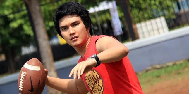 Lebaran, Aldi Taher Potong Rambut Pendek