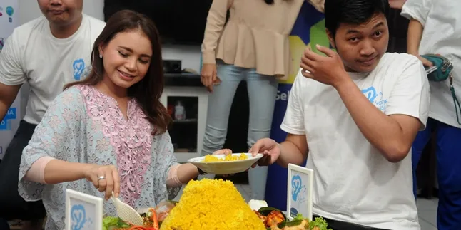 Lebaran Semakin Dekat, Rossa Siap Untuk Bagi-Bagi THR Lebaran Semakin Dekat, Rossa Siap Untuk Bagi-Bagi THR