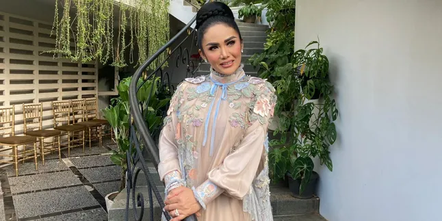 Lebaran Tetap Harus Bekerja, Krisdayanti: Segala Risiko Akan Dicapai Asal Ketemu Keluarga