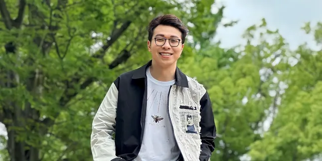 Lebarkan Sayap, Dokter Richard Lee Beli Saham Hollywing Group Milik Hotman Paris Lebarkan Sayap, Dokter Richard Lee Beli Saham Hollywing Group Milik Hotman Paris