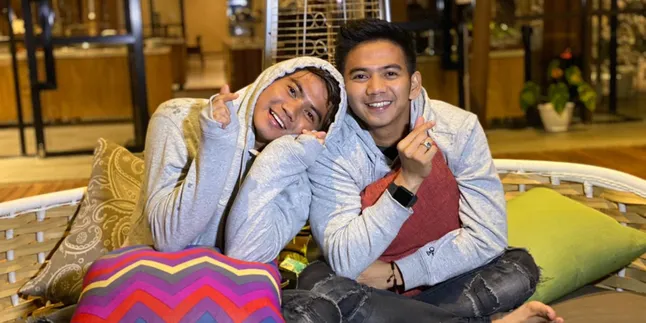 Lebih Memilih Menghabiskan Malam Pergantian Tahun Baru di Bandung Ketimbang Di Kampung Halaman, Ini Alasan Rizki Ridho Lebih Memilih Menghabiskan Malam Pergantian Tahun Baru di Bandung Ketimbang Di Kampung Halaman, Ini Alasan Rizki Ridho