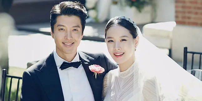Lee Dong Gun - Jo Yoon Hee Ungkap Wajah Anak Untuk Pertama Kali, Cantik Menggemaskan