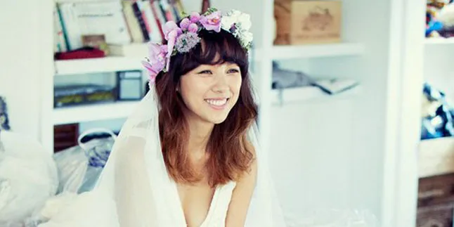 Lee Hyori Terlihat Cantik Saat Menikah
