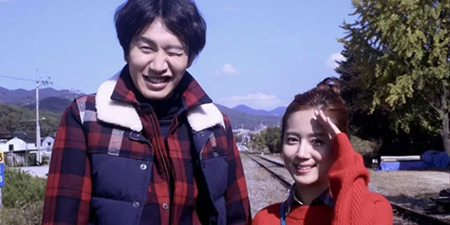Lee Kwang Soo - Choi Song Hyun Berciuman Tanpa Istirahat!