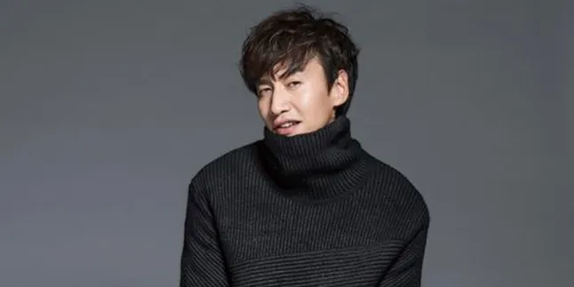 Lee Kwang Soo Siap Ajak Penonton Menangis Lewat Drama Baru Lee Kwang Soo Siap Ajak Penonton Menangis Lewat Drama Baru
