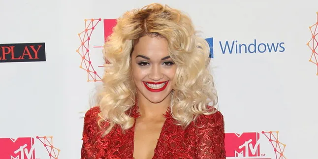 Lepas Dari Rob Kardashian, Rita Ora Kencani Calvin Harris Lepas Dari Rob Kardashian, Rita Ora Kencani Calvin Harris