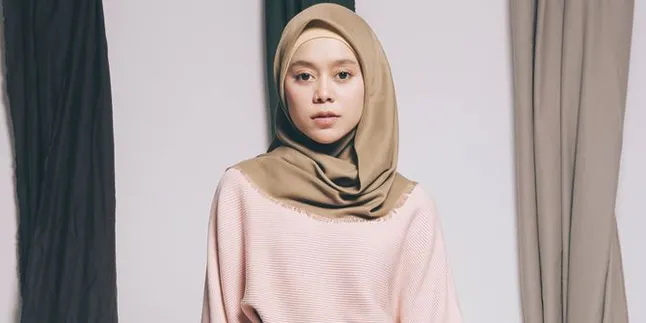 Lesti Mudik ke Kampung Halaman Bawa Sosok Bernama Vijay, Siapakah Dia?