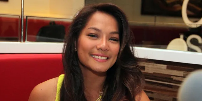 Lewat Instagram, Jenny Cortez Curhat Sedih di 'Hari Pernikahan'