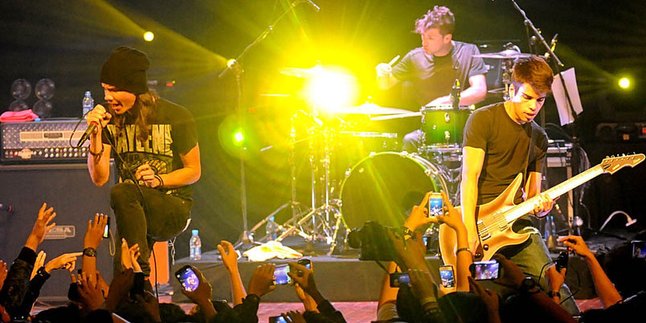 Lewat Konser, The Red Jumpsuit Apparatus Promo Album Baru di Indonesia