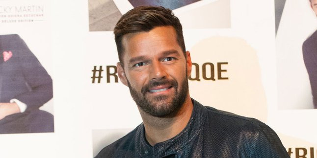 Lewat Musik, Ricky Martin Lakukan Sebuah Perlawanan Besar