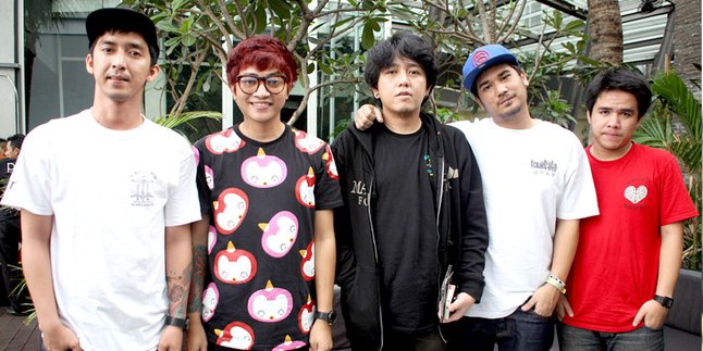 Lewat Twitter, Dochi Ajak Fans Pee Wee Gaskins Tidak Golput!