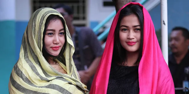 Liar! Duo Serigala Sebar Video 'Tusuk Tusuk' Sehabis Lebaran