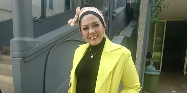 Libatkan Suami Tercinta, Elly Sugigi Kini Banting Setir Jadi Produser Musik