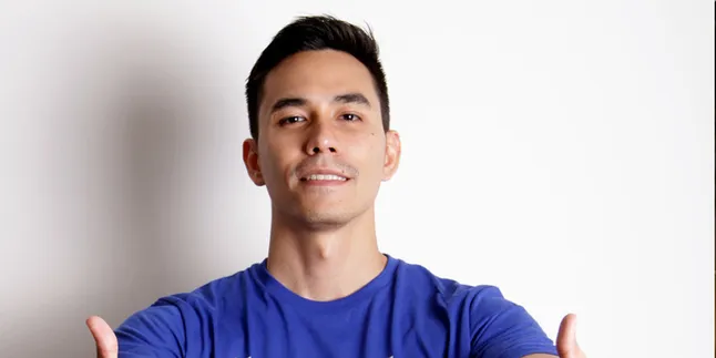 Liburan Akhir Tahun, Darius Ajak Keluarga ke Swiss Liburan Akhir Tahun, Darius Ajak Keluarga ke Swiss
