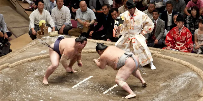 Liburan Anti-Mainstream, Nonton Sumo Jepang!