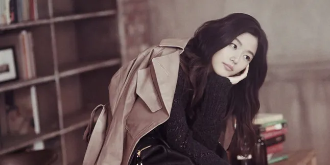 Liburan di Zew Zealand, Jun Ji Hyun Tetap Jadi Chun Song Yi