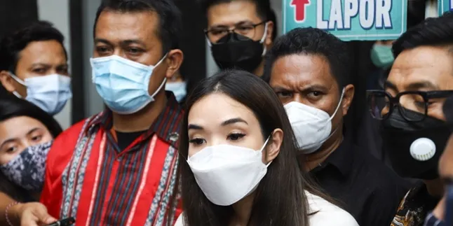 Lika-Liku Penyebar Video Syur Gisel-Nobu Hingga Kini Divonis 9 Bulan Penjara