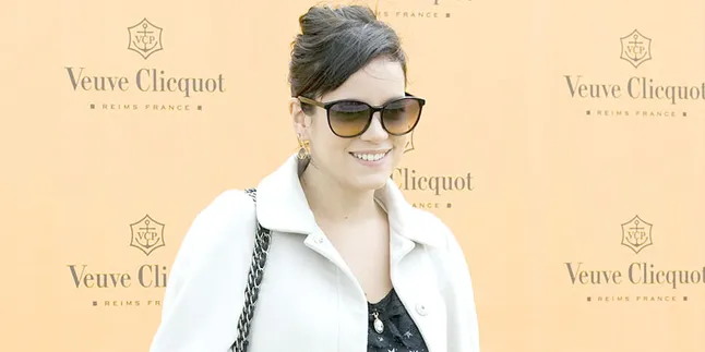 Lily Allen Tak Terima Lorde Dan Ed Sheran Dapat Nominasi Grammy!