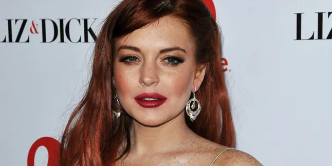 Lindsay Lohan Bawa 270 Baju ke Panti Rehab Lindsay Lohan Bawa 270 Baju ke Panti Rehab