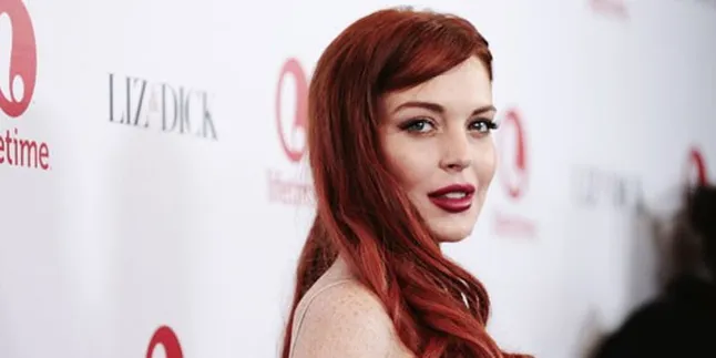 Lindsay Lohan Biasa Minum Dua Liter Vodka Sehari