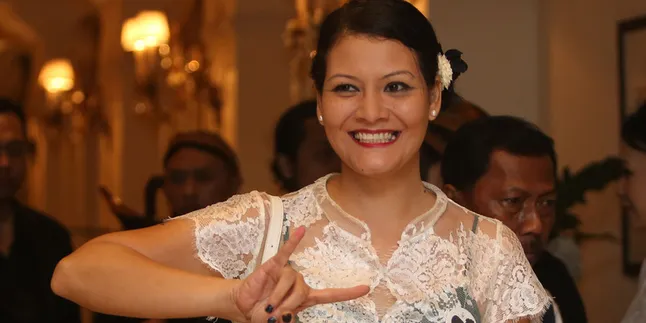 Lindungi Diri, Melanie Subono Pilih Thai Boxing Lindungi Diri, Melanie Subono Pilih Thai Boxing