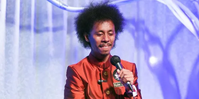 Lirik Lagu 'Cemburu', Lagu dari Raim Laode yang Dirilis Tahun 2019